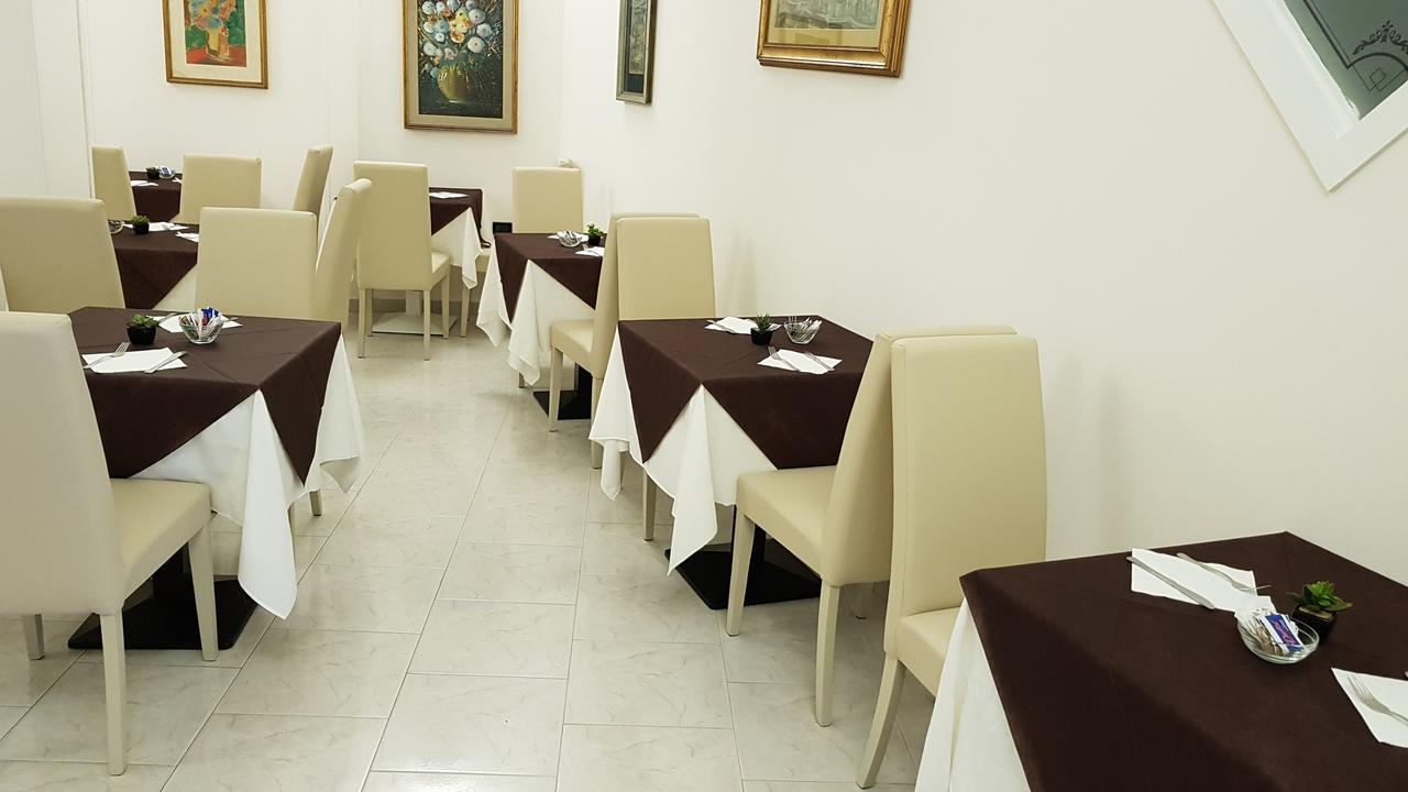 Hotel La Plancia Otranto Esterno foto