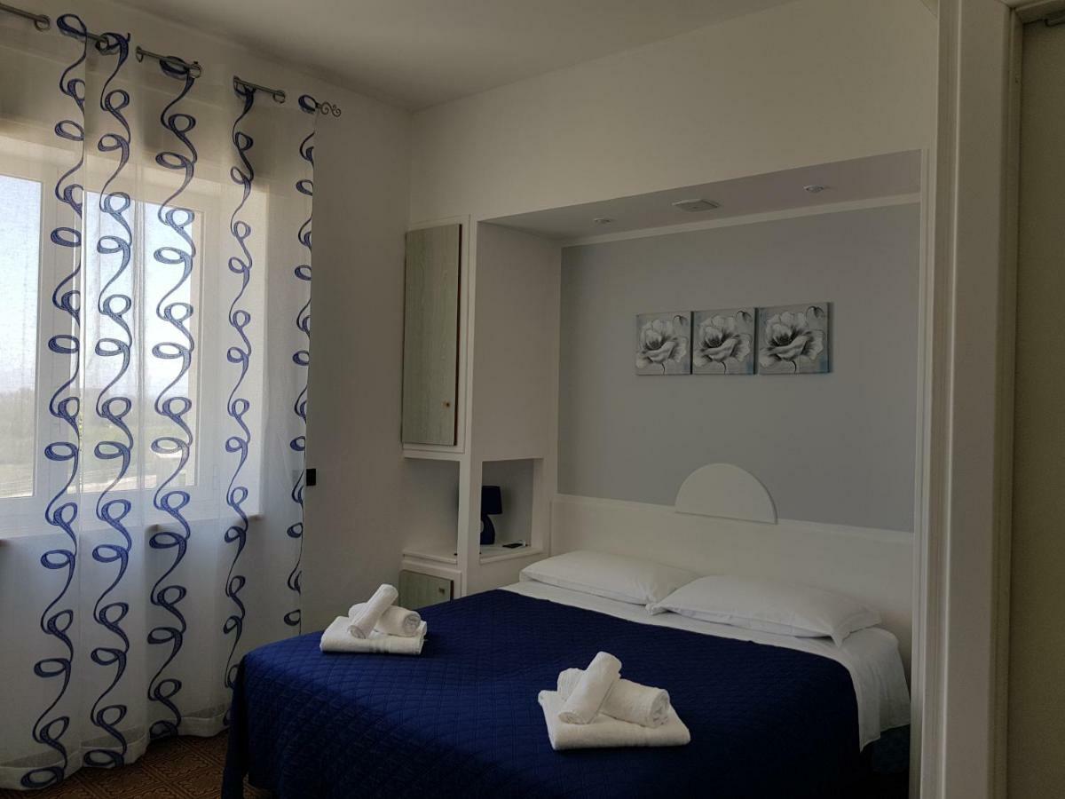 Hotel La Plancia Otranto Esterno foto