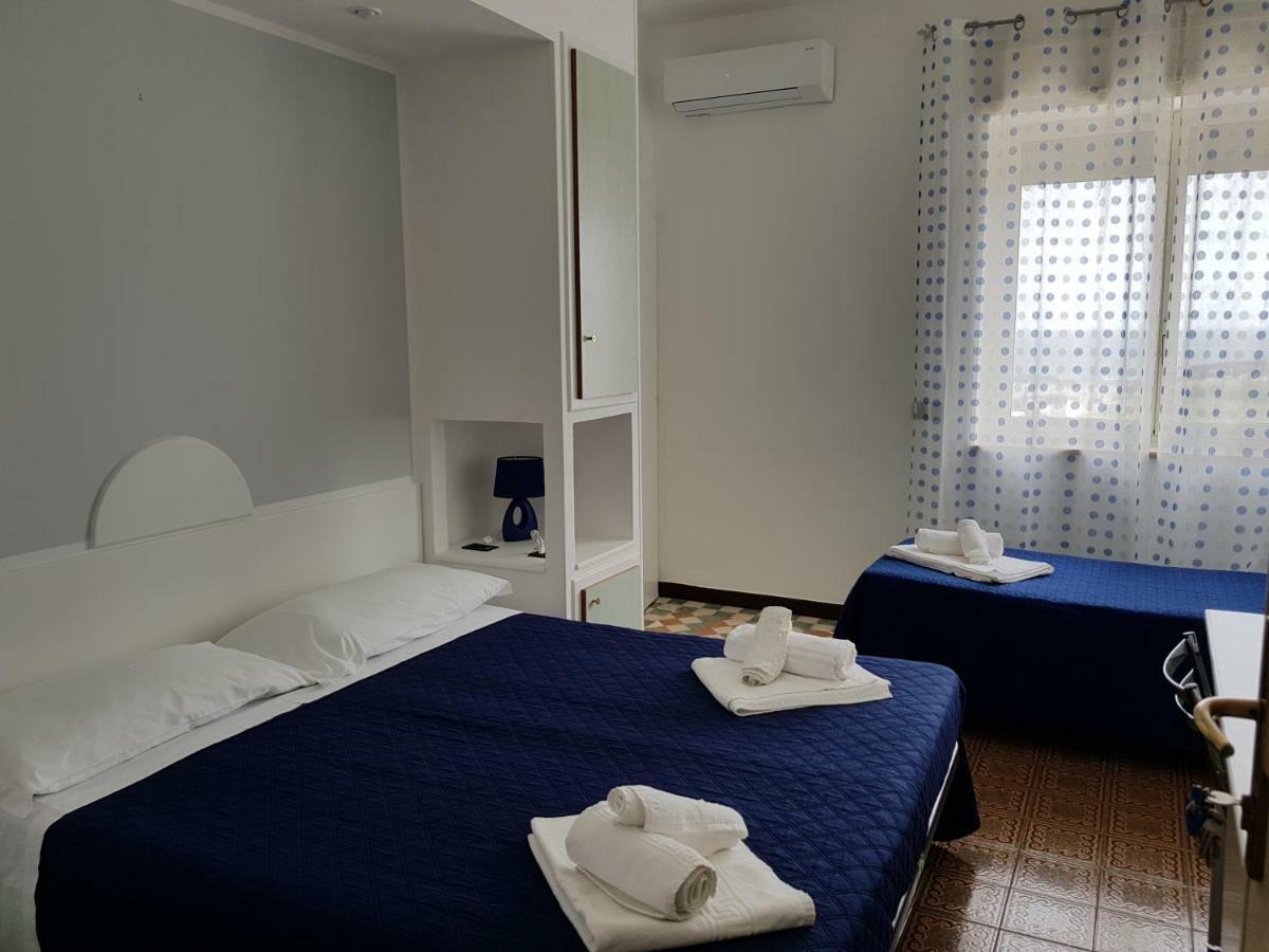 Hotel La Plancia Otranto Esterno foto